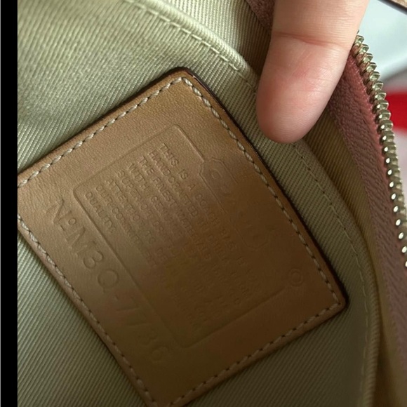 （sold) Coach bag pink plaid y2k style - Picture 6 of 7